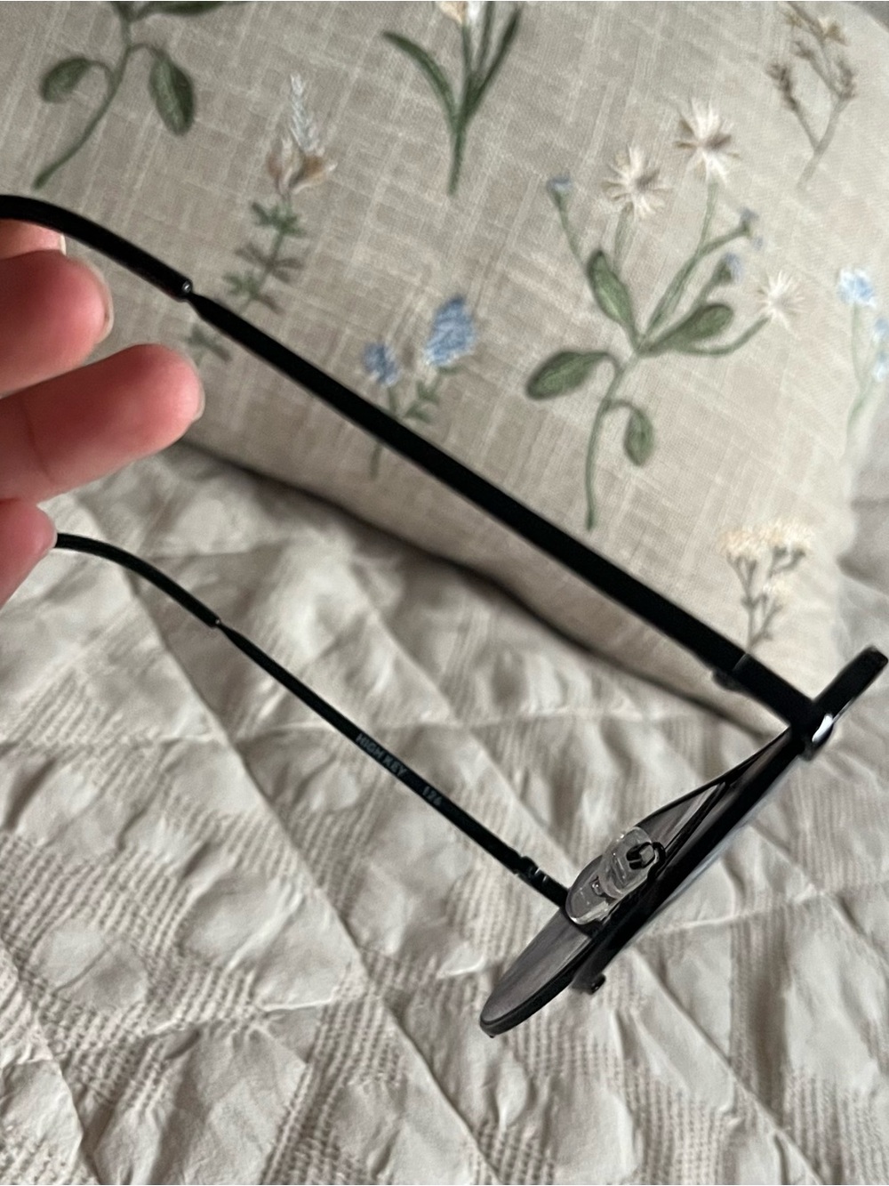 Quay Australia High Key Sunglasses - Picture 3 of 5